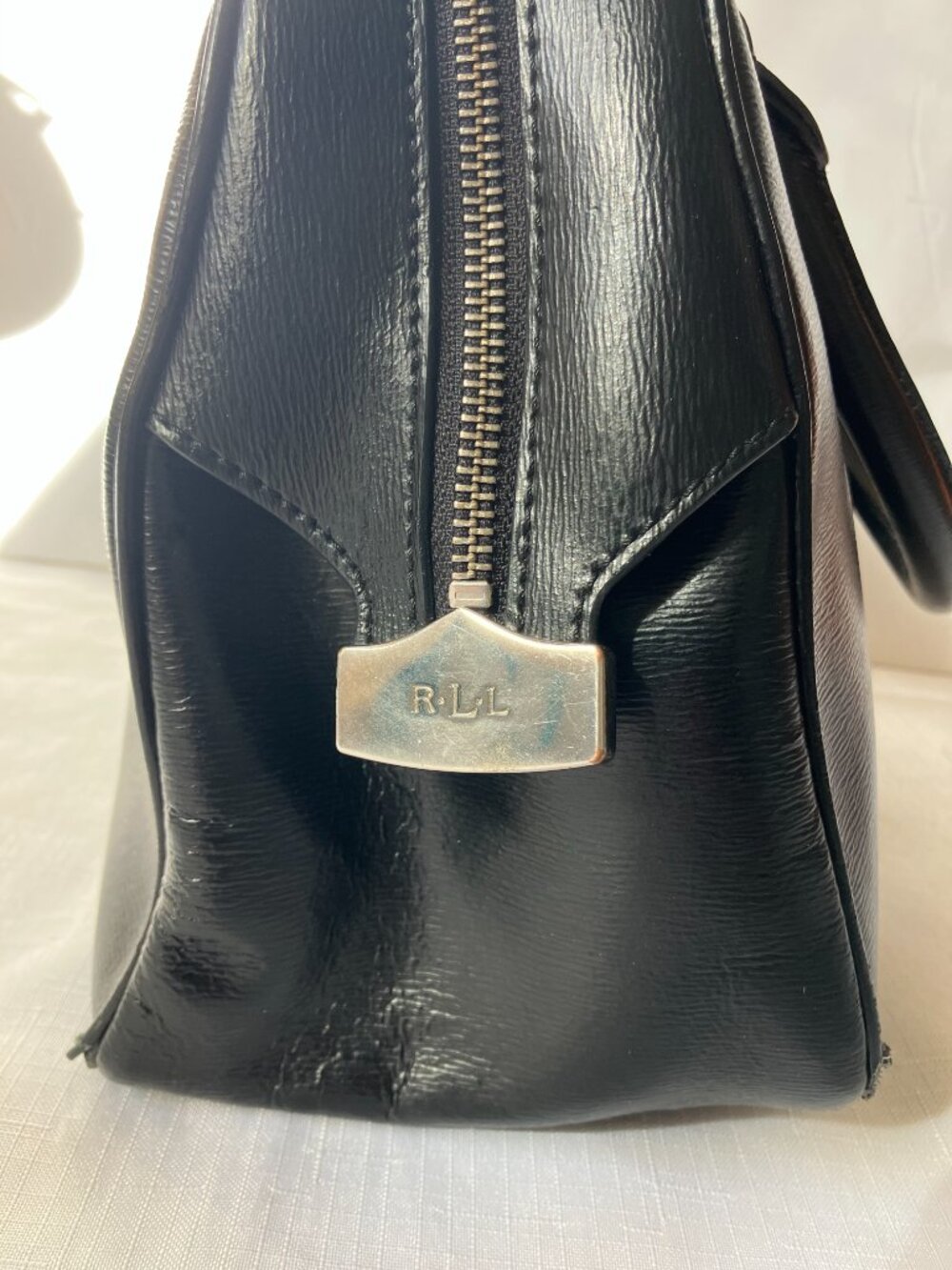 Lauren Ralph Lauren Sloan Street Dome Satchel, Textured Leather, Black EUC - Picture 4 of 12